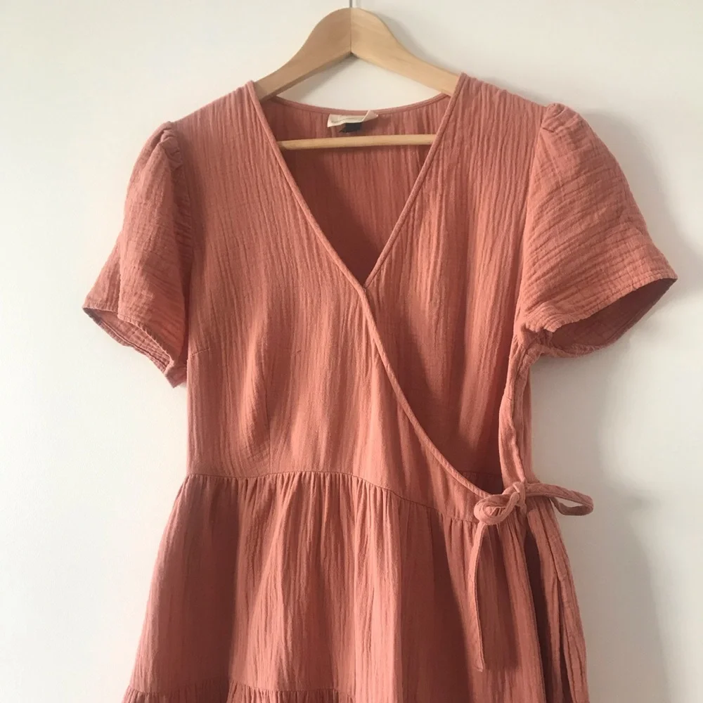 Universal Thread Dusty Rose Dress - Picture 4 of 10